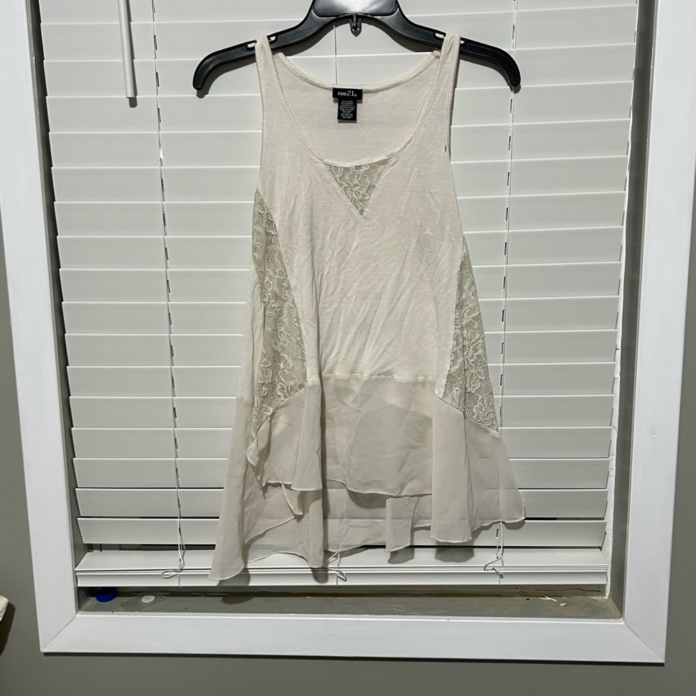 Rue 21 flowy top. Chiffon details